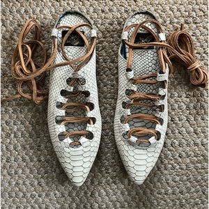 FREEBIRD BY STEVEN Enya Lace Up Suede Flats